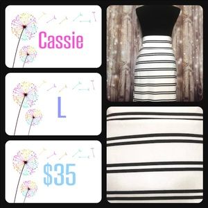 LuLaRoe Cassie Skirt